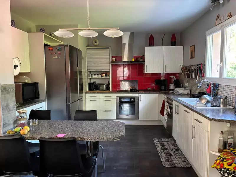 Maison, 175 m²