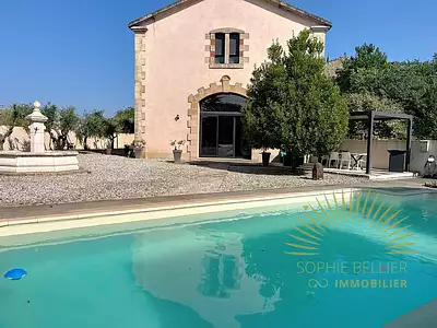 Maison, 185 m²
