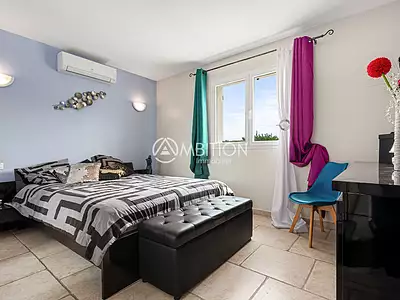 Maison, 267 m²