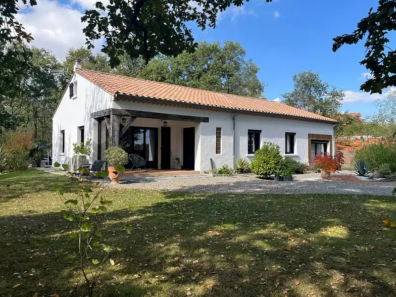Maison, 165 m²