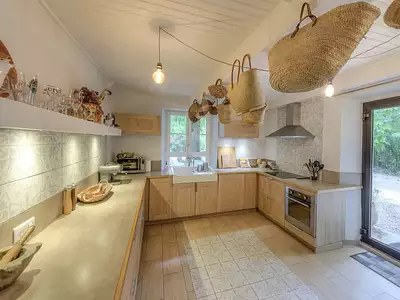 Maison, 746 m²