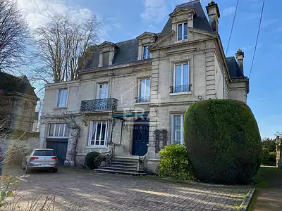 Maison, 379 m²