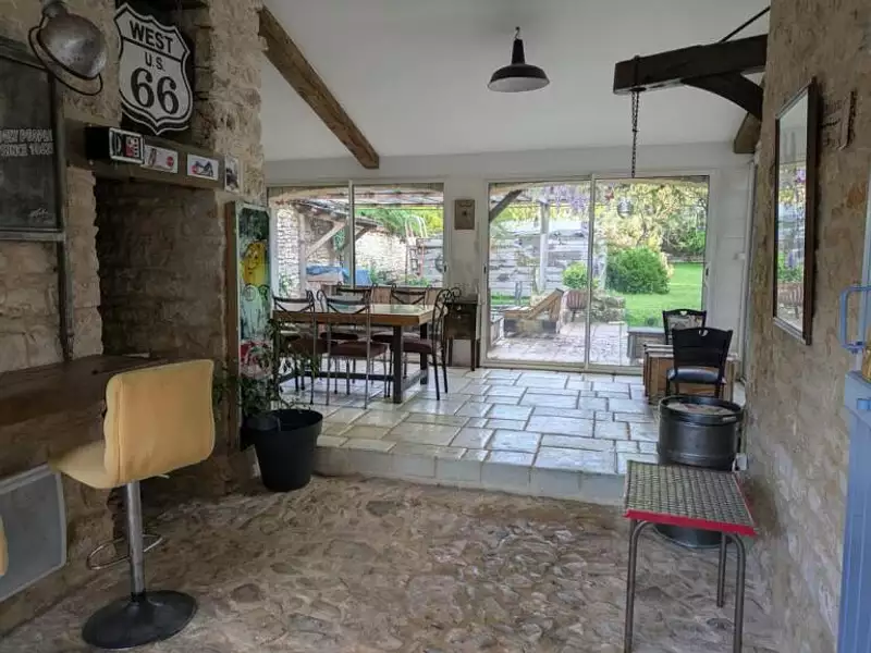 Maison, 252 m²