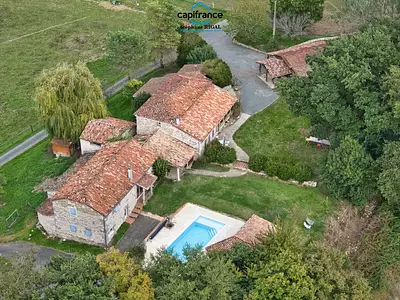 Maison, 315 m²