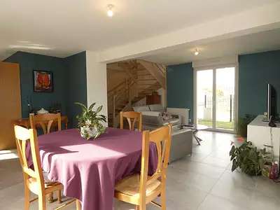 Maison, 93 m²