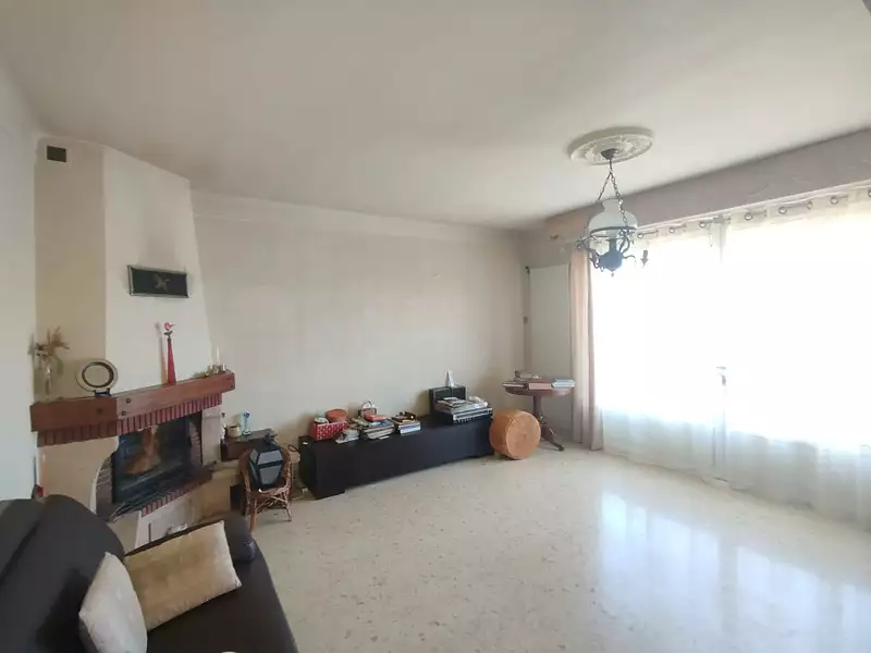 Maison, 187 m²