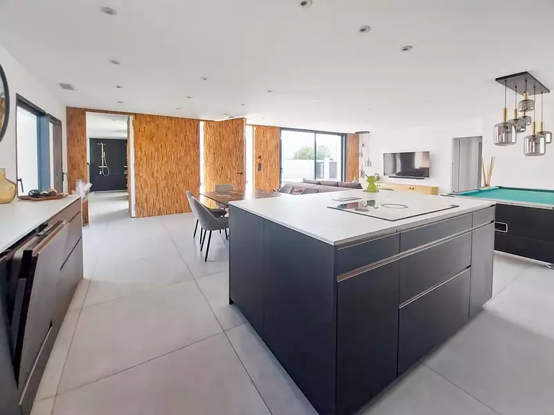Maison, 153 m²