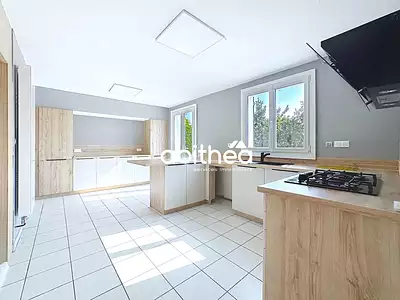 Maison, 170 m²