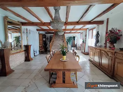 Maison, 271 m²