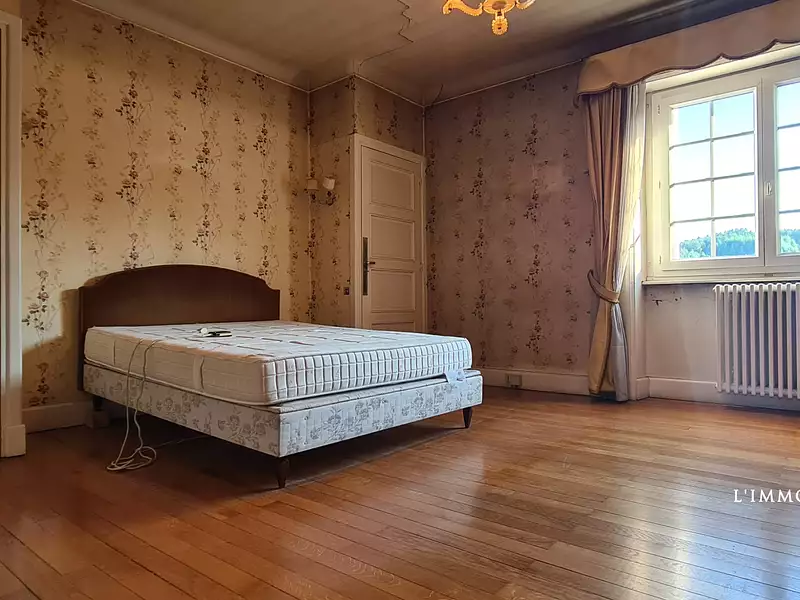Maison, 235,17 m²