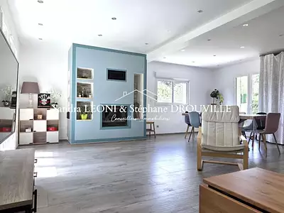 Maison, 148 m²