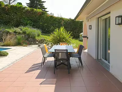 Maison, 210 m²