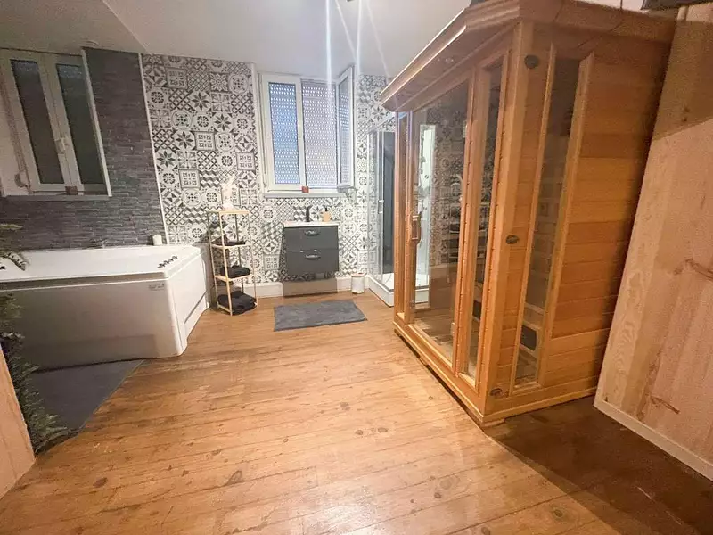 Immeuble, 375 m²