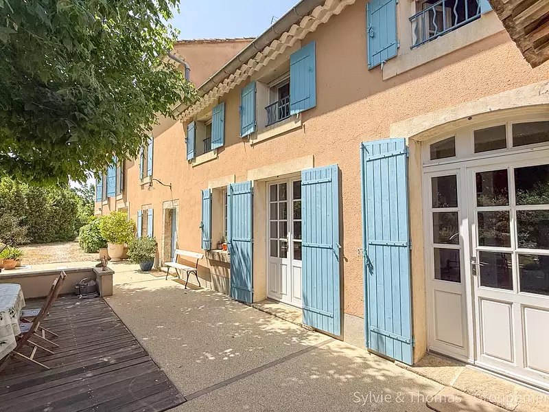 Maison, 326,6 m²