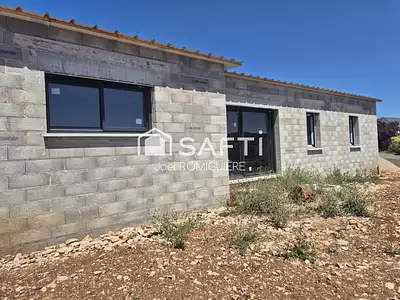 Maison, 121 m²