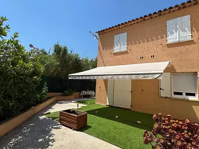 Maison, 94 m²