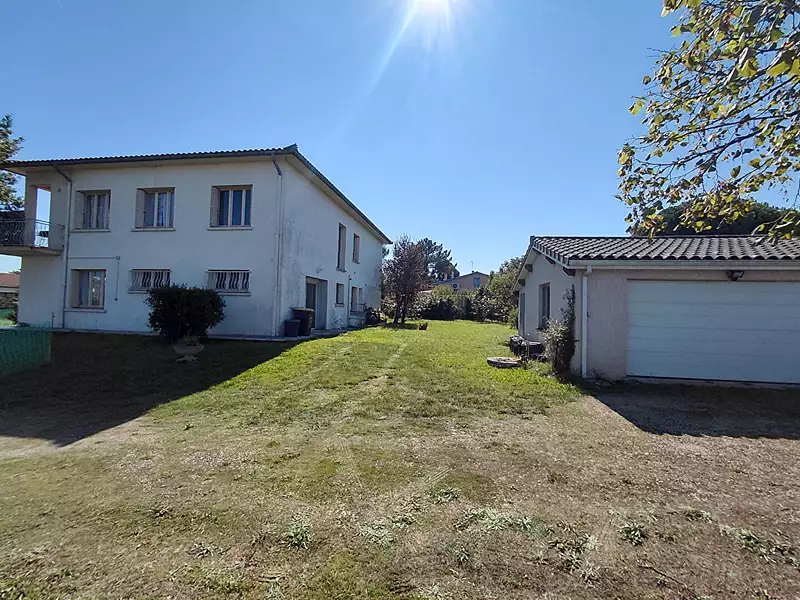 Maison, 267 m²