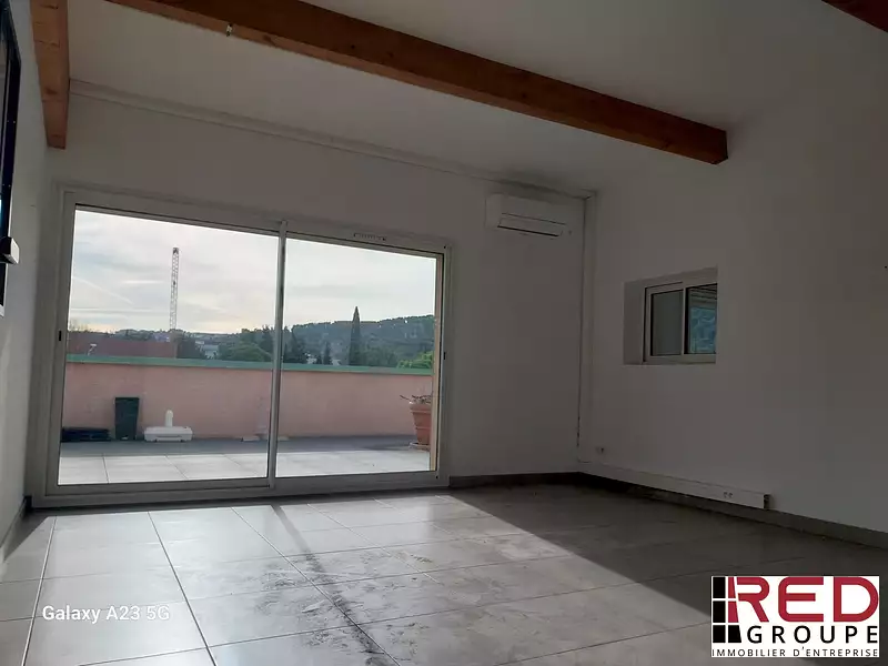 Divers, 478 m²
