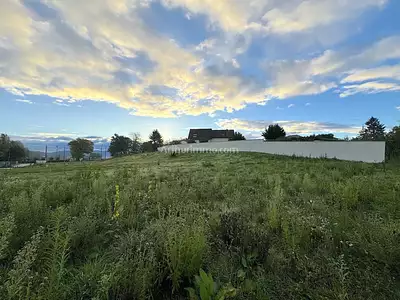 Terrain, 880 m²