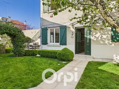 Maison, 158 m²