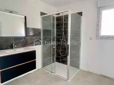 Maison, 93 m²