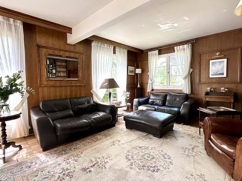 Maison, 228 m²