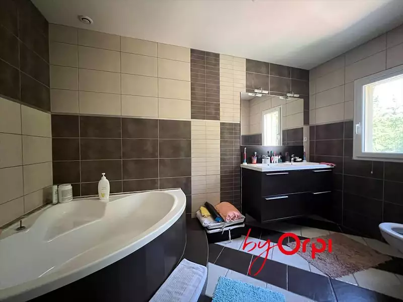 Maison, 129 m²