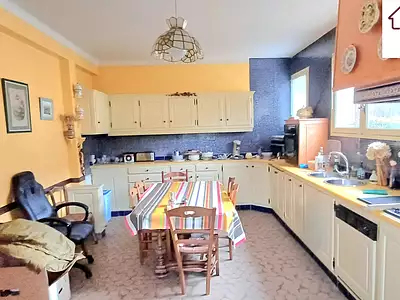 Maison, 263 m²