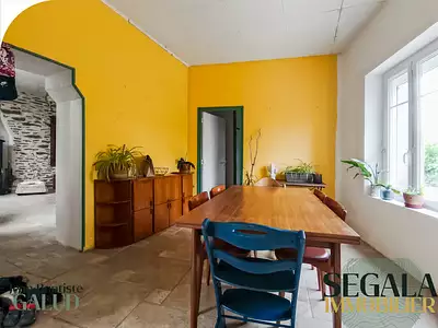 Maison, 230 m²