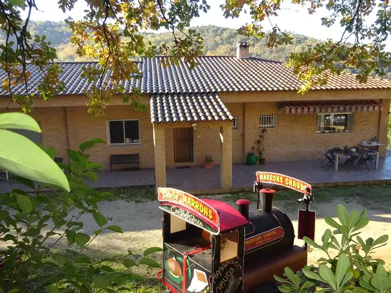 Maison, 300 m²