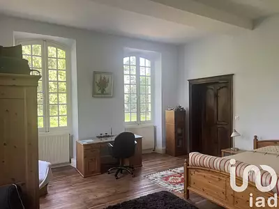 Maison, 713 m²