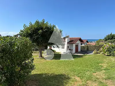 Terrain, 775 m²