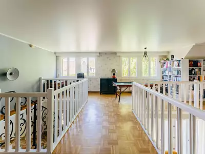 Maison, 215 m²