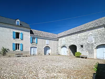 Maison, 360 m²