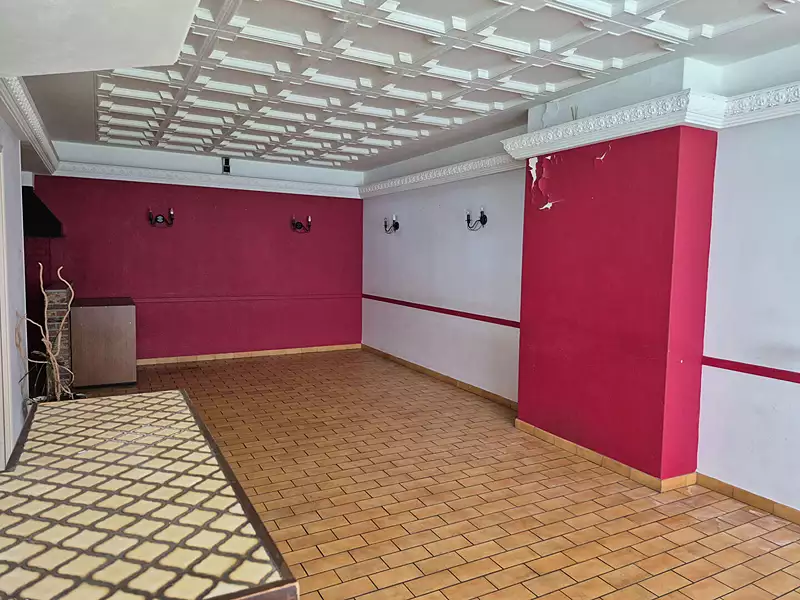 Divers, 80 m²