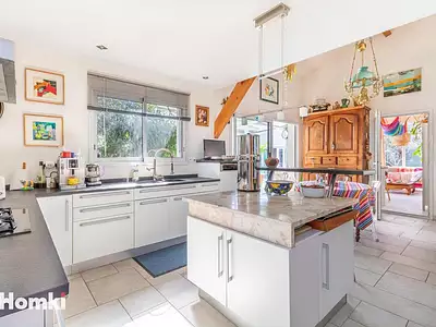 Maison, 241 m²
