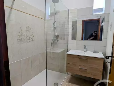Maison, 187 m²