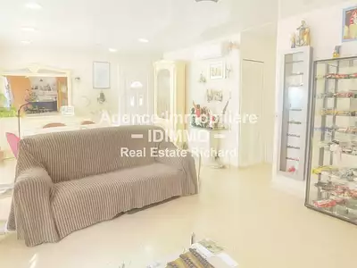 Maison, 114 m²