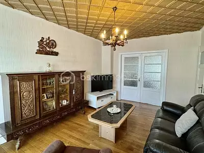 Maison, 168 m²