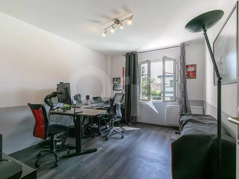 Maison, 195 m²