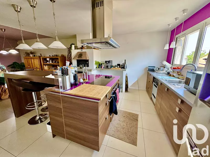 Maison, 212 m²