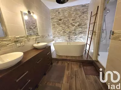 Maison, 329 m²