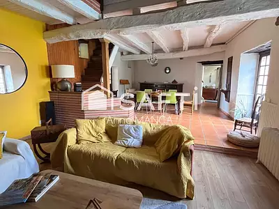 Maison, 285 m²