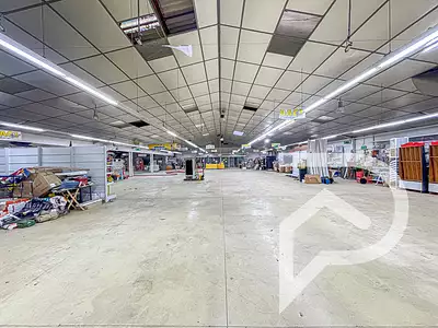 Divers, 3 000 m²