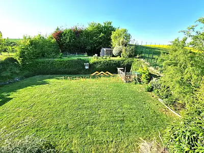 Maison, 165 m²