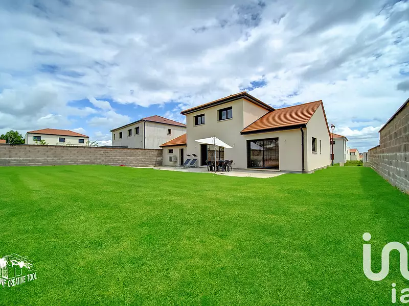Maison, 148 m²