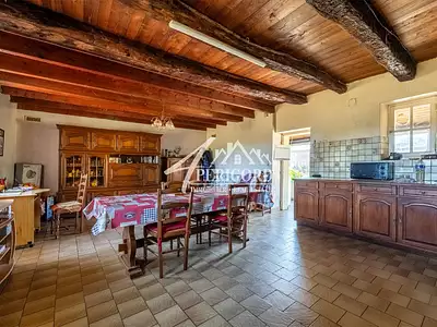 Maison, 145 m²