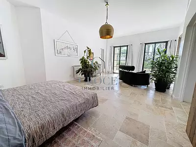 Maison, 336 m²