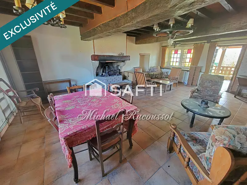 Maison, 168 m²