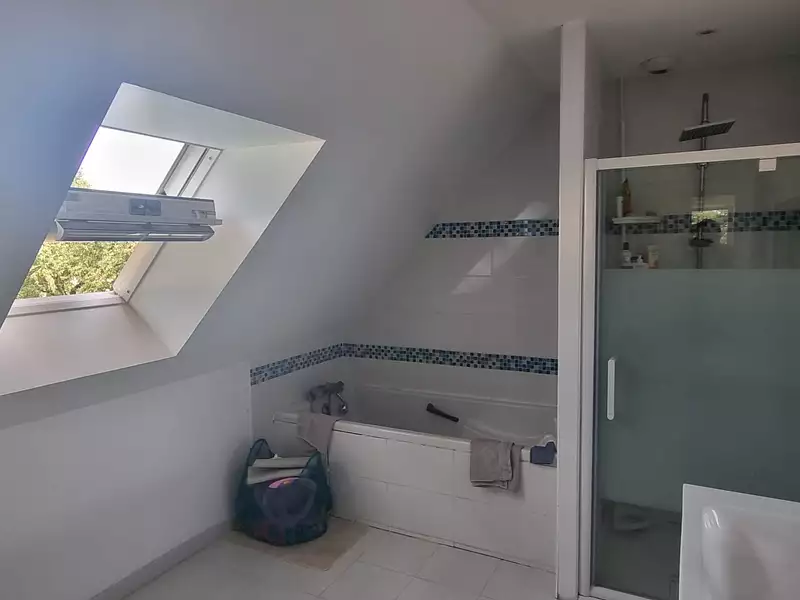 Maison, 170 m²